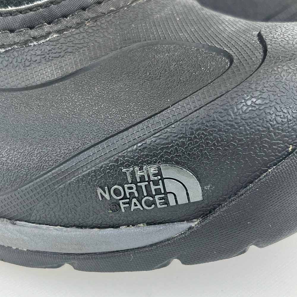 The North Face Women's Black Waterproof Cold Weather Heatseeker Boots - Picture 9 of 16